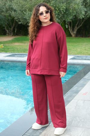 RENKTE BÜYÜK BEDEN ÇIMALI BORDO EŞOFMAN TAKIMI