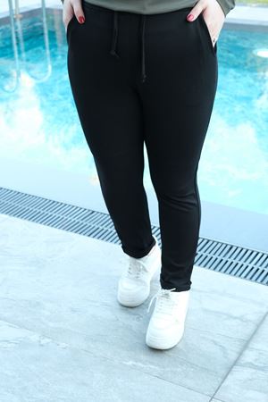 RENKTE BÜYÜK BEDEN DUBLE PAÇA SİYAH PANTOLON