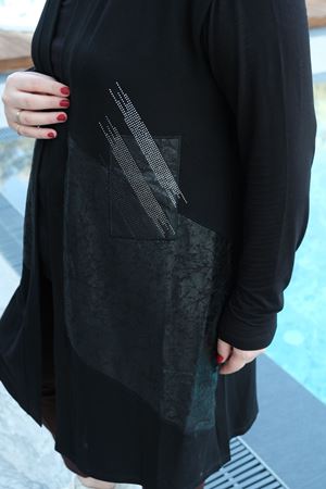 RENKTE BÜYÜK BEDEN TAŞ DETAY SİYAH ESNEK YELEK