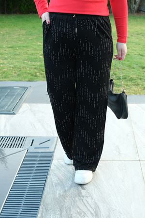 RENKTE BÜYÜK BEDEN TAŞLI SİYAH EŞOFMAN ALTI