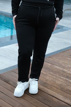 RENKTE BÜYÜK BEDEN YILDIZ BASKILI MODAL KUMAŞ SİYAH EŞOFMAN TAKIMI