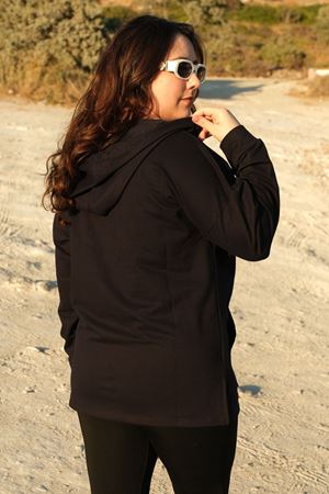 RENKTE BÜYÜK BEDEN KOYU LACİVERT CEKET