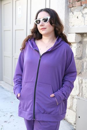 RENKTE BÜYÜK BEDEN ÖZEL ÜRETİM FERMUARLI MOR EŞOFMAN TAKIMI