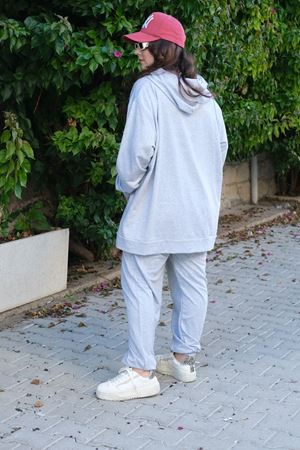 RENKTE BÜYÜK BEDEN ÖZEL ÜRETİM FERMUARLI GRİ EŞOFMAN TAKIMI