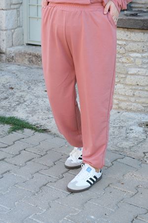 RENKTE BÜYÜK BEDEN ÖZEL ÜRETİM KANGURU CEPLİ PUDRA EŞOFMAN TAKIMI