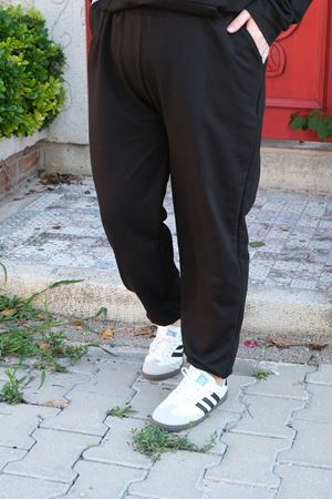 RENKTE BÜYÜK BEDEN ÖZEL ÜRETİM KANGURU CEPLİ SİYAH EŞOFMAN TAKIMI