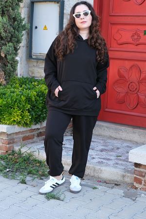 RENKTE BÜYÜK BEDEN ÖZEL ÜRETİM KANGURU CEPLİ SİYAH EŞOFMAN TAKIMI