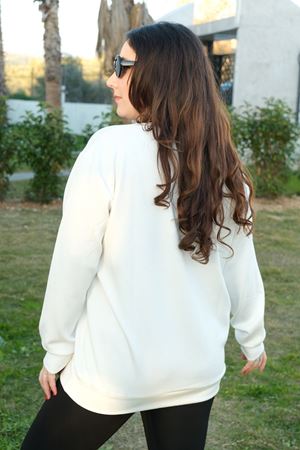 RENKTE BEYAZ YAPRAK İŞLEMELİ TASARIM BLUZ