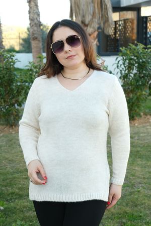 RENKTE V YAKA BEYAZ KAZAK