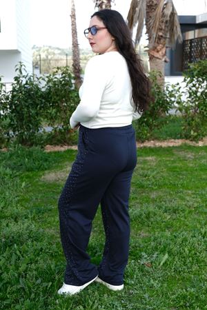 RENKTE BÜYÜK BEDEN TAŞLI MODAL LACİVERT EŞOFMAN ALTI