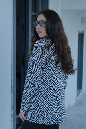 RENKTE BÜYÜK BEDEN DESENLİ DÜĞMELİ ESNEK GÖMLEK&BLUZ