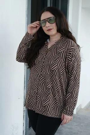 RENKTE BÜYÜK BEDEN DESENLİ DÜĞMELİ ESNEK GÖMLEK&BLUZ