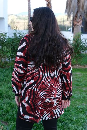 RENKTE BÜYÜK BEDEN SİYAH KOMBİNLİ DESENLİ TUNİK