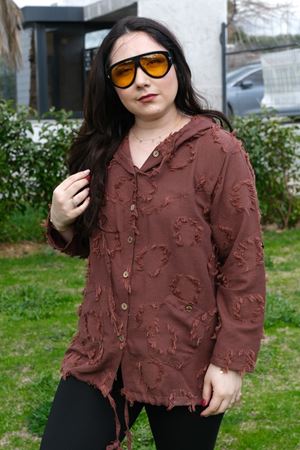 RENKTE BÜYÜK BEDEN DOKULU KAHVERENGİ CEKET&GÖMLEK