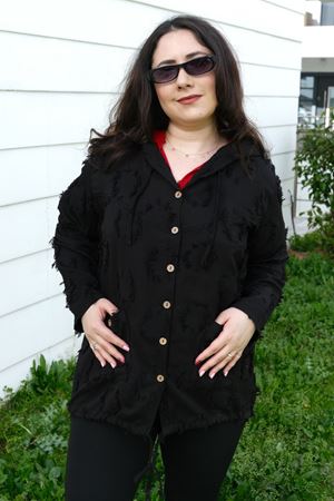 RENKTE BÜYÜK BEDEN DOKULU SİYAH CEKET&GÖMLEK