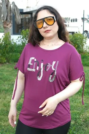 RENKTE BÜYÜK BEDEN ENJOY PULLU NAKIŞLI MOR BLUZ