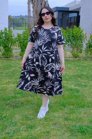 RENKTE DESENLİ BATTAL BEDEN PAMUKLU ESNEK ELBİSE