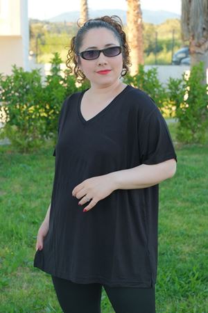 RENKTE ÖZEL ÜRETİM BÜYÜK BEDEN SİYAH BASİC T-SHİRT