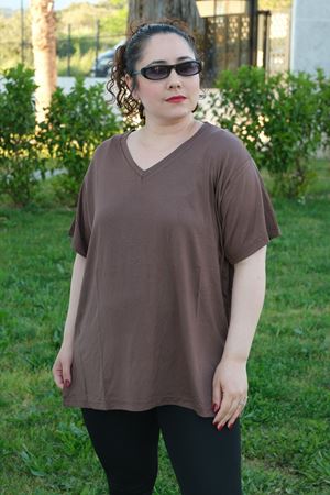 RENKTE ÖZEL ÜRETİM BÜYÜK BEDEN KAHVERENGİ BASİC T-SHİRT