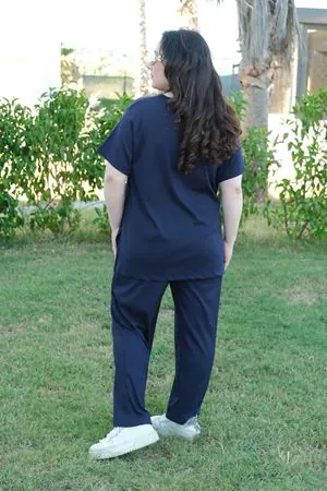 RENKTE ÖZEL ÜRETİM V YAKA KISA KOL LACİVERT TAKIM