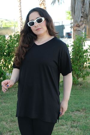 RENKTE ÖZEL ÜRETİM BÜYÜK BEDEN SİYAH BASİC T-SHİRT