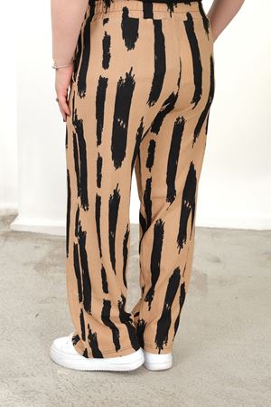 RENKTE BÜYÜK BEDEN CEPLİ BELİ LASTİKLİ BOL PAÇA PANTALON