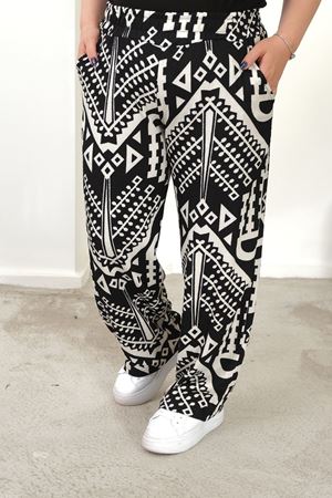 RENKTE BÜYÜK BEDEN CEPLİ BELİ LASTİKLİ BOL PAÇA PANTALON