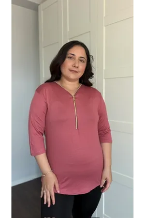 RENKTE BÜYÜK BEDEN FERMUARLI KAPRİ KOL PUDRA BLUZ