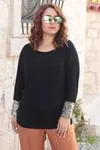 RENKTE BÜYÜK BEDEN SIRT ÇAPRAZ LEOPAR GARNİLİ SİYAH BLUZ