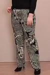 RENKTE BÜYÜK BEDEN DESENLİ ŞAL PAÇA PANTOLON