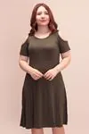 RENKTE OMUZ DEKOLTELİ HAKİ ELBİSE