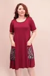 RENKTE CEPLERİ RENKLİ BORDO ELBİSE