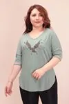 RENKTE YAKASI KARTAL TAŞLI MİNT BLUZ