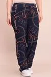 RENKTE ŞAL PAÇA DESENLİ PANTOLON