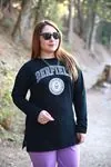 RENKTE YIRTMAÇLI YAZI BASKILI SİYAH SWEAT