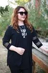 RENKTE KOLLARI TÜL DETAY SİYAH CEKET