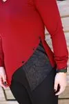 RENKTE DERİ DETAY KUŞGÖZLÜ BORDO BLUZ