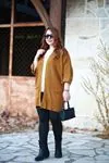 RENKTE CEPLİ KAHVERENGİ KALIN HIRKA