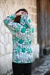 RENKTE KAPŞONLU DESENLİ SWEAT