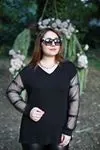 RENKTE SİYAH TÜL DETAYLI BLUZ