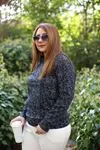 RENKTE DESENLİ KAPŞONLU SWEAT