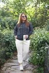 RENKTE DESENLİ KAPŞONLU SWEAT