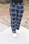 RENKTE DESENLİ ÇIMALI KAŞE PANTOLON