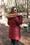 RENKTE ŞAPKASI KÜRKLÜ BORDO UZUN ŞİŞME MONT