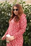 RENKTE KADİFEMSİ DOKUDA KAPŞONLU SWEAT&BLUZ