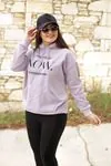 RENKTE KOLU BASKILI ŞAPKASI KÜRKLÜ ŞARDONLU LİLA SWEAT