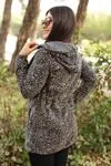 RENKTE BELİ İPLİ KAPŞONLU LEOPAR TUNİK CEKET