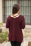 RENKTE ÖNÜ ÇIMALI İNCİLİ SIRT BİYELİ MÜRDÜM TRİKO BLUZ