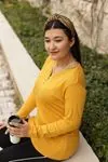 RENKTE FERMUARLI HARDAL TRİKO BLUZ