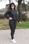 RENKTE ALT ÜST SİYAH ÇİZGİLİ EŞOFMAN TAKIMI